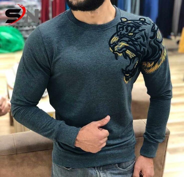 TIGER EMBOSSED SWEATSHIRT