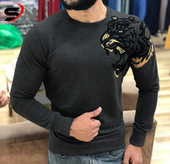 TIGER EMBOSSED SWEATSHIRT