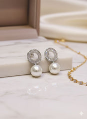 High Quality Zircon Diamond-Cut Stud Earrings